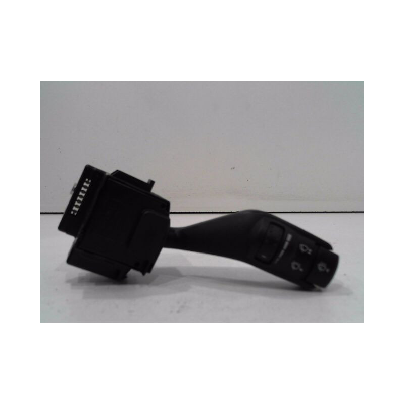 COMMANDE ESSUIE GLACE FORD FOCUS