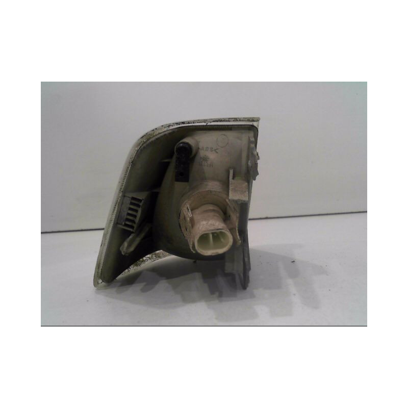 CLIGNOTANT GAUCHE VOLVO 440