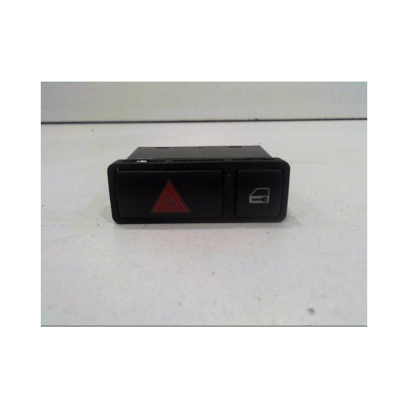 BOUTON DE WARNING B.M.W. SERIE 3
