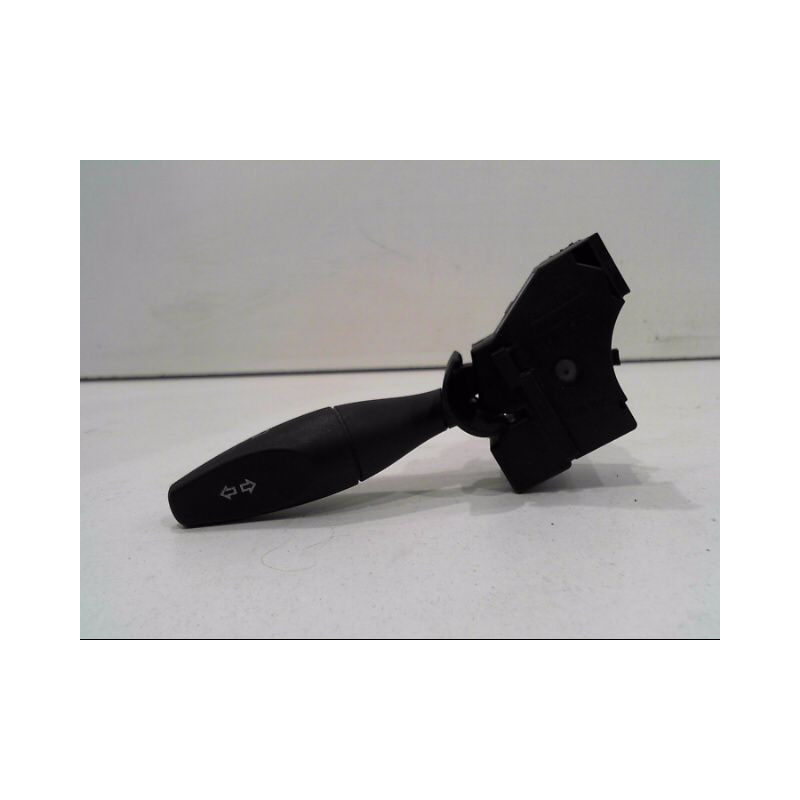 COMMANDE CLIGNOTANT FORD FIESTA