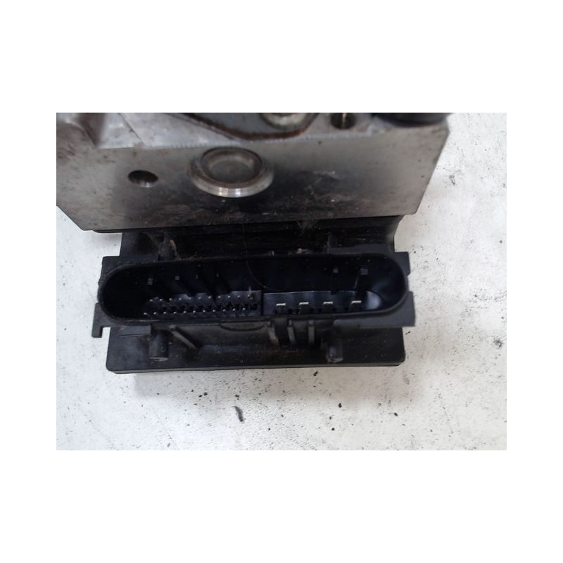 UNITE HYDRAULIQUE ABS NISSAN MICRA