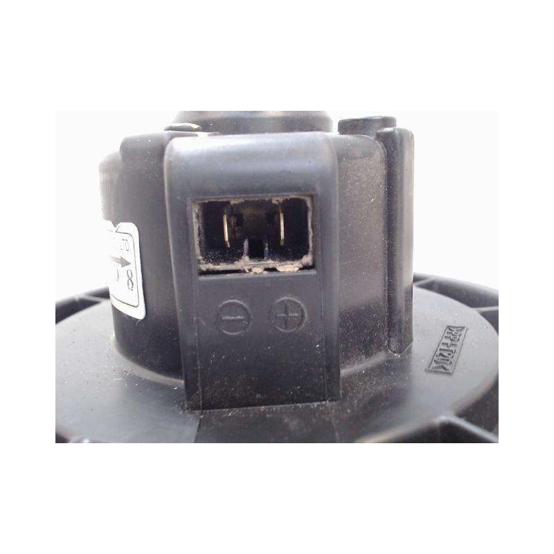 MOTEUR VENTILATEUR CHAUFFAGE KIA CARNIVAL