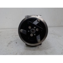 COMPRESSEUR AIR CONDITIONNE FORD FIESTA
