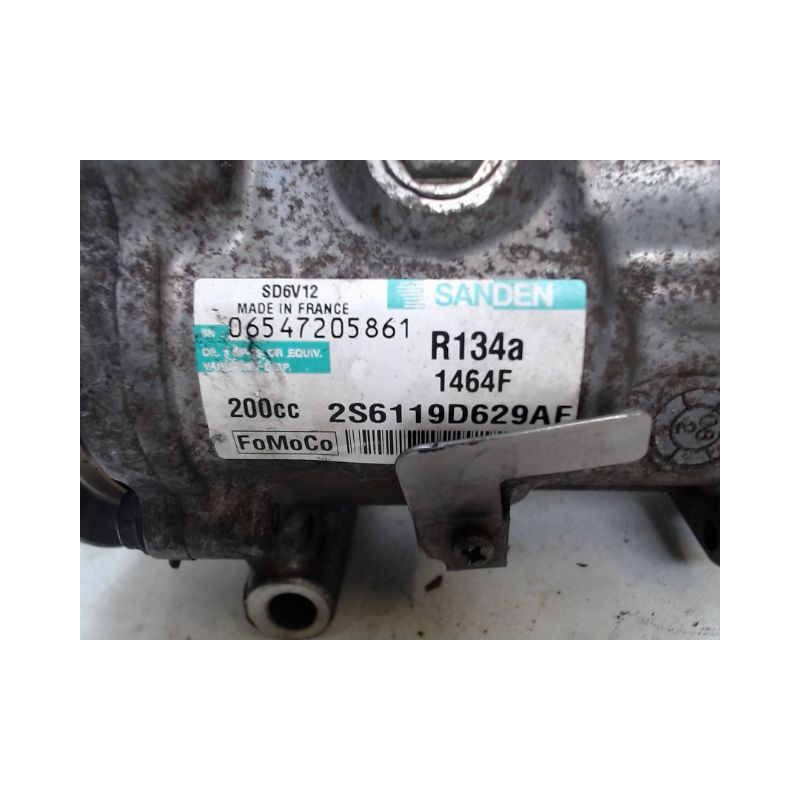 COMPRESSEUR AIR CONDITIONNE FORD FIESTA