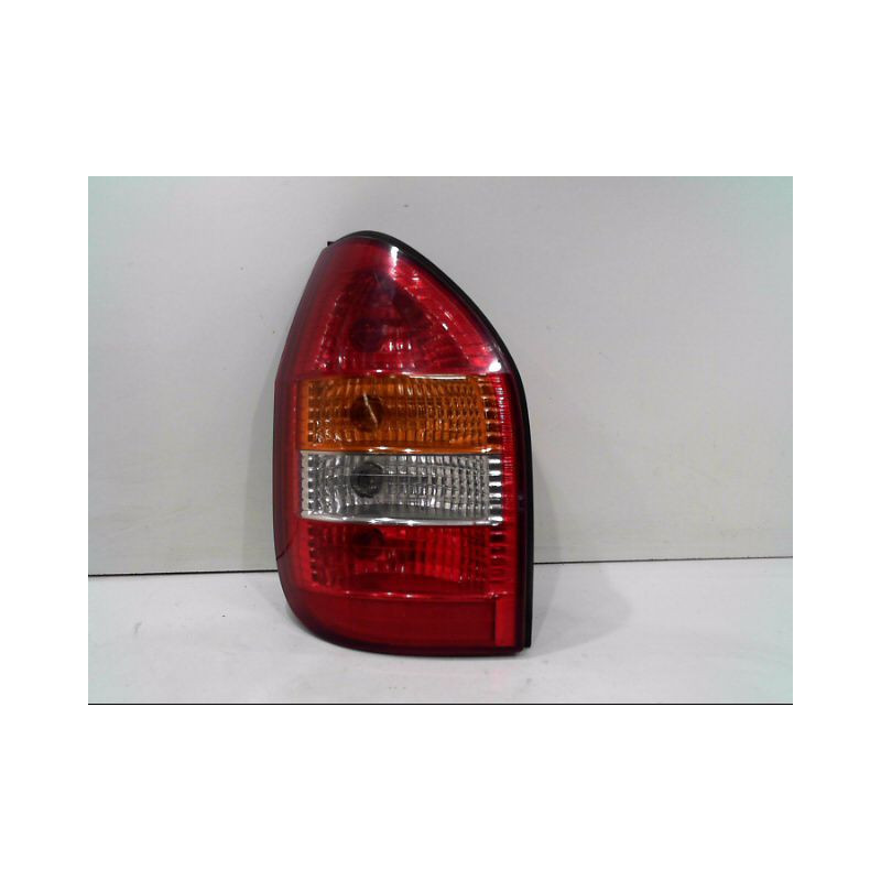 FEU ARRIERE GAUCHE  OPEL ZAFIRA