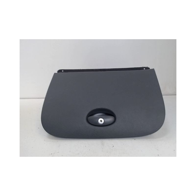 BOITE A GANTS CITROEN C5