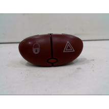BOUTON DE WARNING PEUGEOT 206