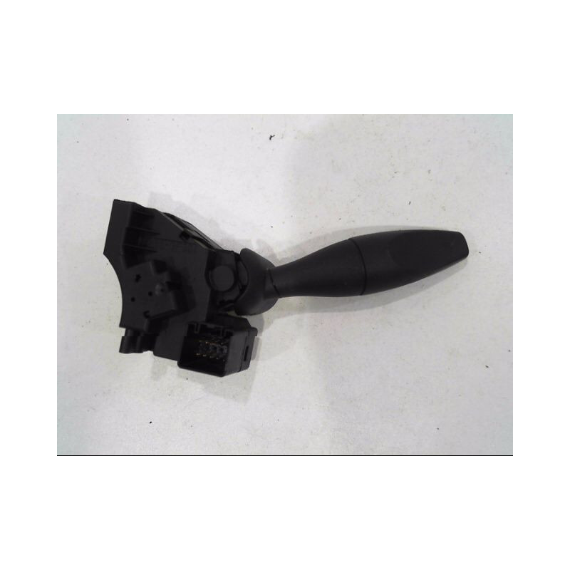 COMMANDE CLIGNOTANT FORD FIESTA