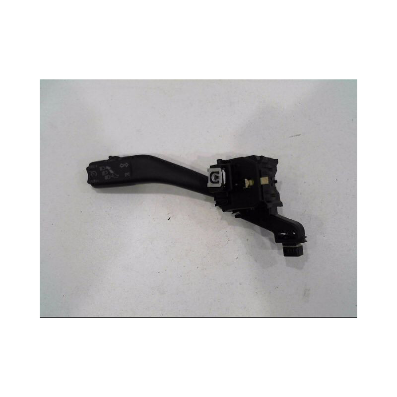 COMMANDE CLIGNOTANT VOLKSWAGEN TOURAN