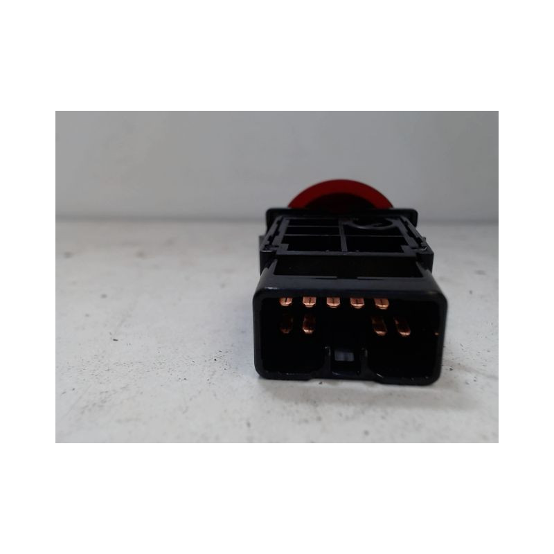 BOUTON DE WARNING HYUNDAI GETZ
