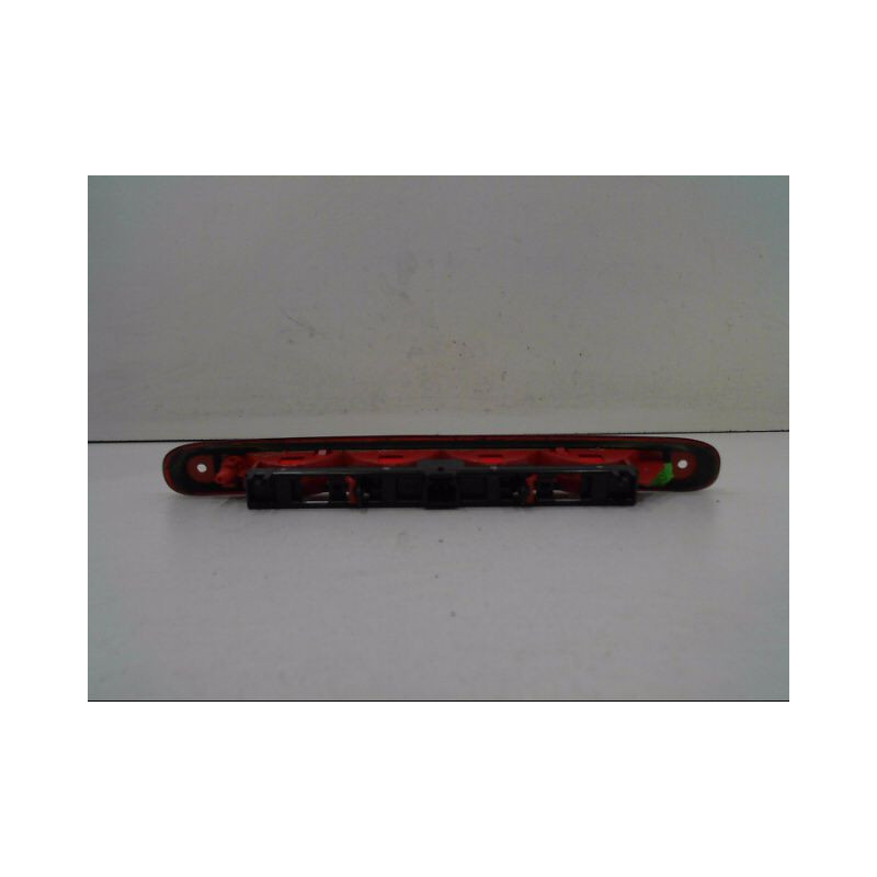 FEUX STOP SUPPLEMENTAIRE TOYOTA AYGO