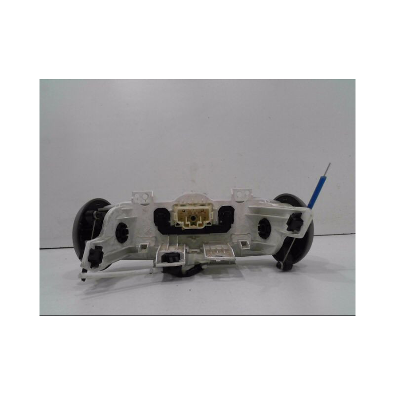 COMMANDE DE CHAUFFAGE TOYOTA AYGO