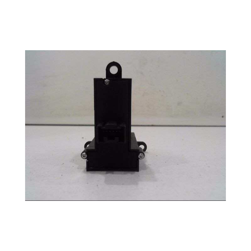 BOUTON DE WARNING MAZDA 3
