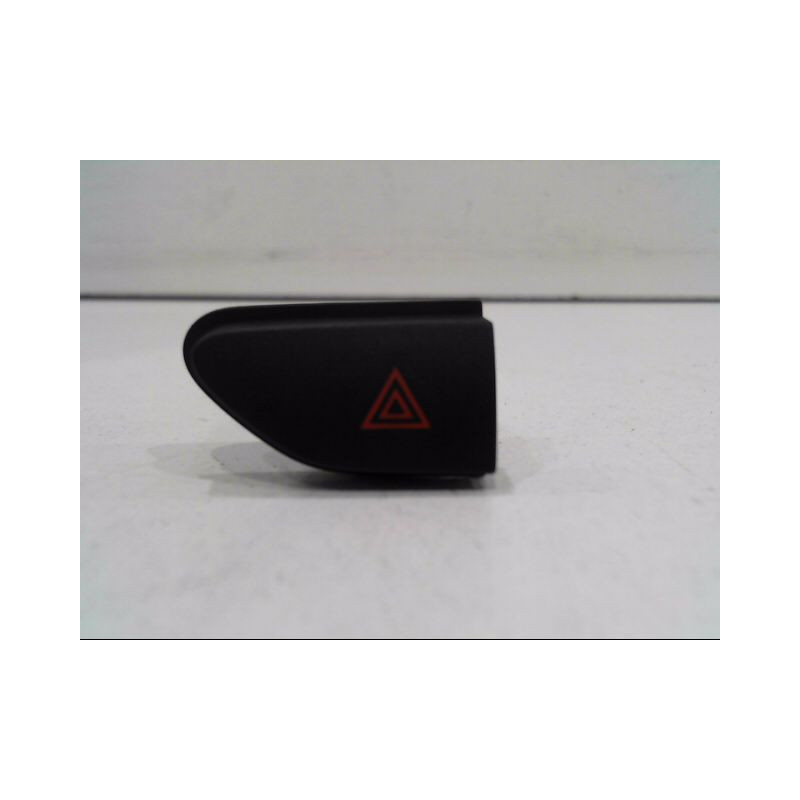 BOUTON DE WARNING RENAULT CLIO