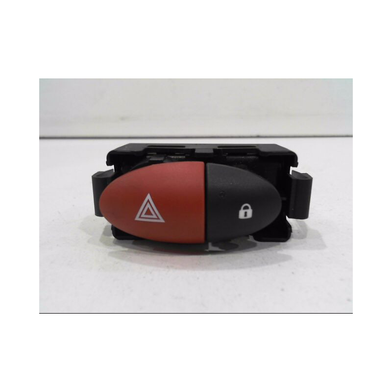 BOUTON DE WARNING RENAULT TWINGO