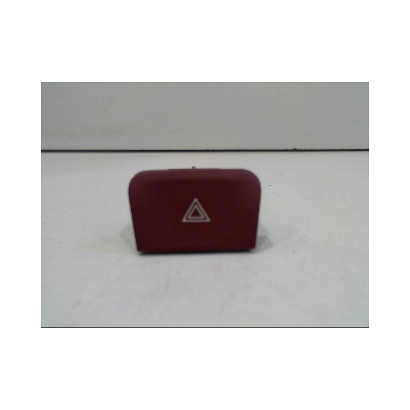 BOUTON DE WARNING CITROEN C4