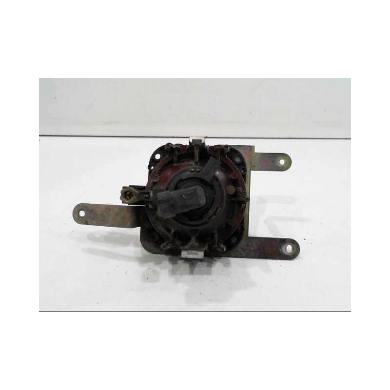 PHARE ANTIBROUILLARD AVANT DROIT SUZUKI WAGON-R
