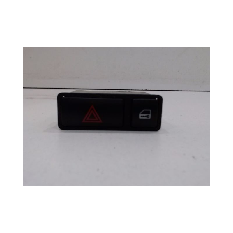 BOUTON DE WARNING B.M.W. SERIE 3