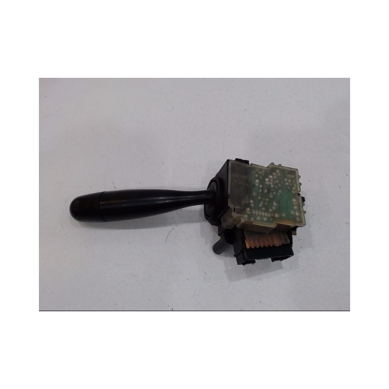 COMMANDE ESSUIE GLACE TOYOTA YARIS