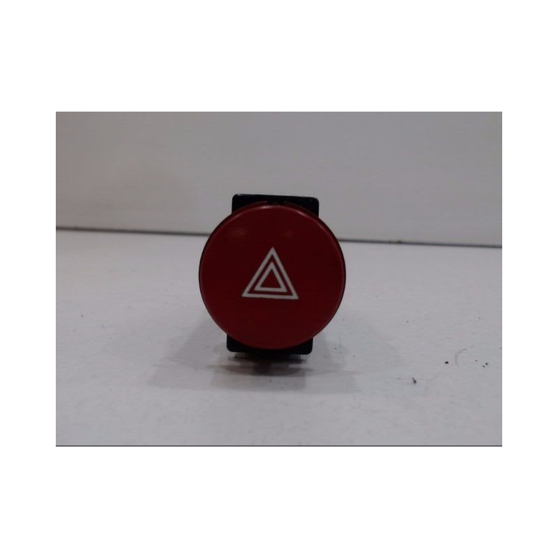 BOUTON DE WARNING HYUNDAI GETZ