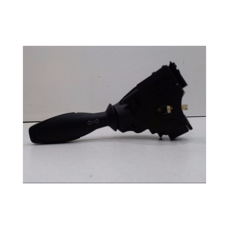 COMMANDE CLIGNOTANT FORD FIESTA