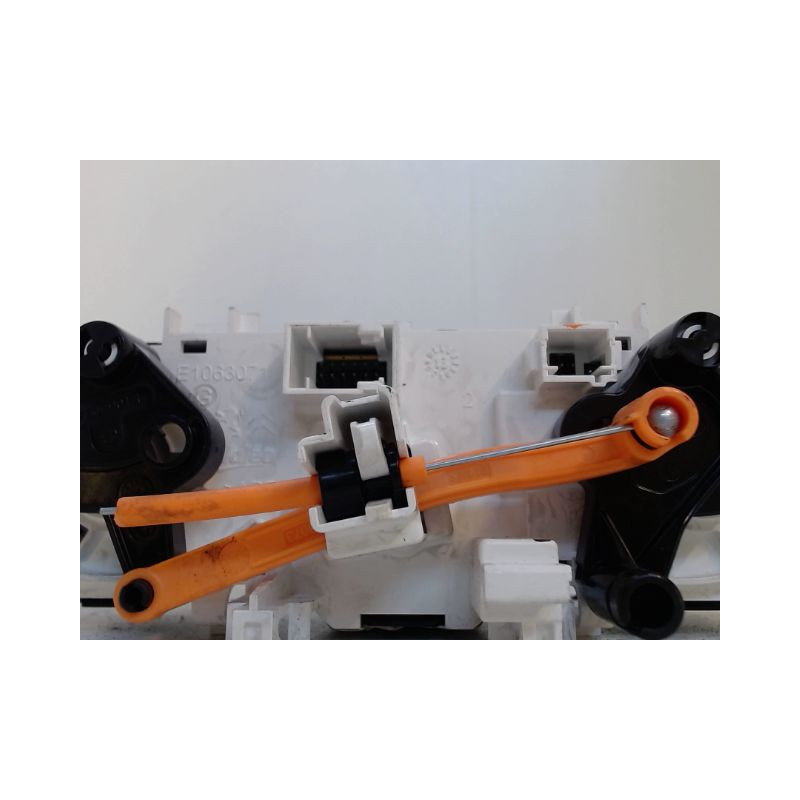 COMMANDE DE CHAUFFAGE PEUGEOT 208