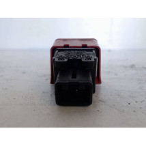 BOUTON DE WARNING NISSAN MICRA