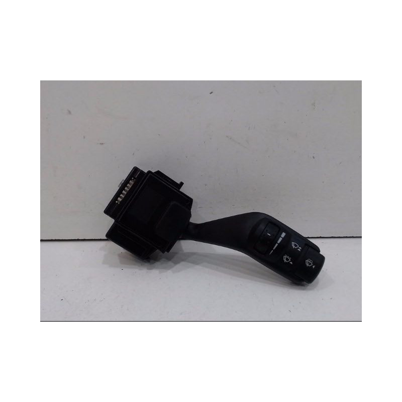 COMMANDE ESSUIE GLACE FORD FOCUS