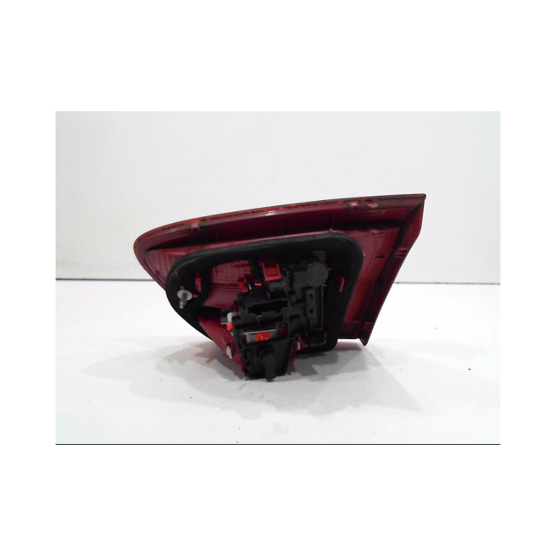 FEU ARRIERE INTERIEUR GAUCHE SEAT IBIZA