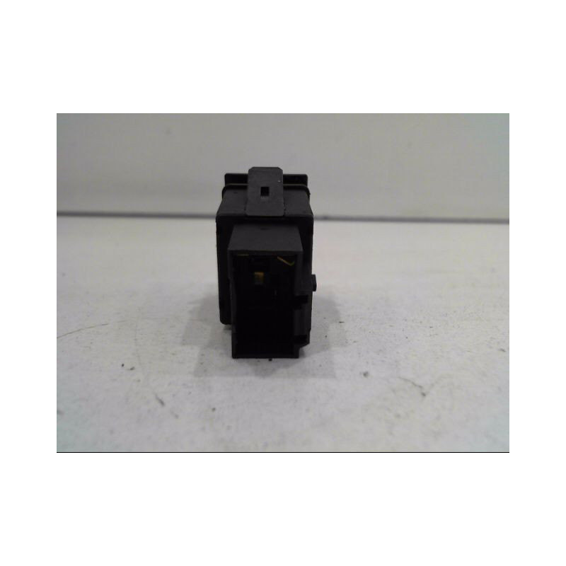 BOUTON DE WARNING VOLKSWAGEN POLO