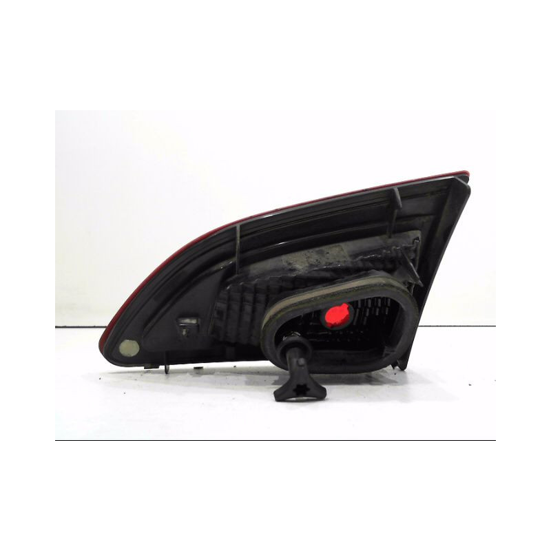 FEU ARRIERE INTERIEUR GAUCHE RENAULT MEGANE