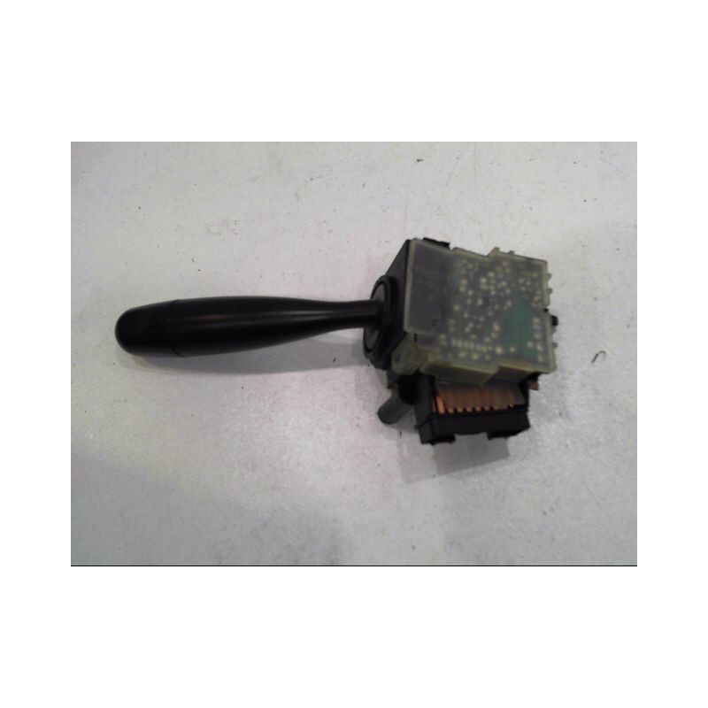 COMMANDE ESSUIE GLACE TOYOTA YARIS