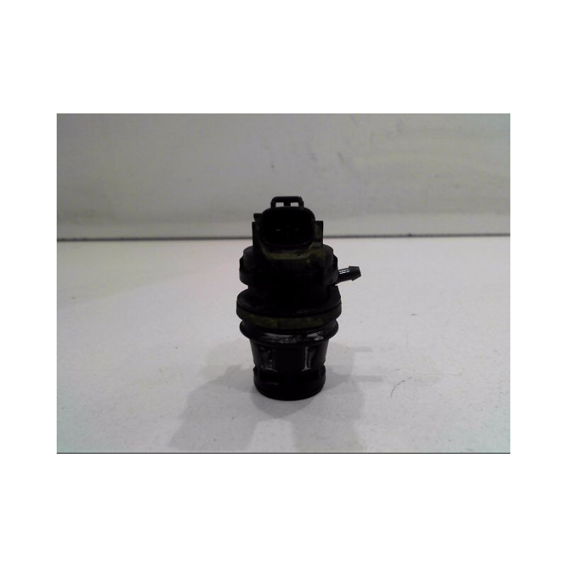 POMPE LAVE-GLACE AVANT TOYOTA RAV4