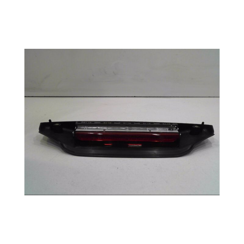 FEUX STOP SUPPLEMENTAIRE FORD KA