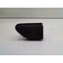 BOUTON DE WARNING RENAULT CLIO