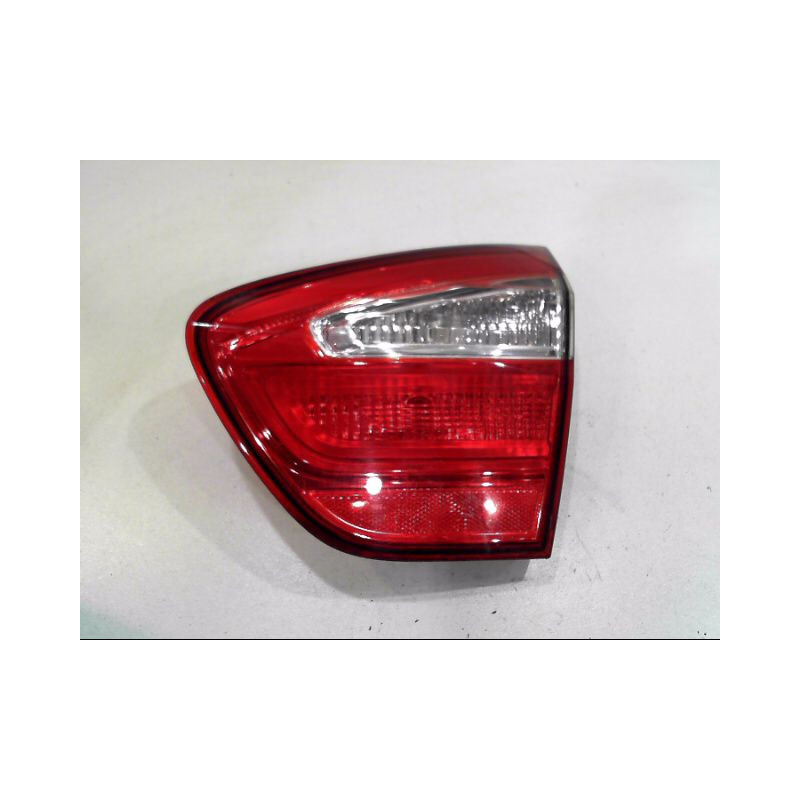 FEU ARRIERE INTERIEUR DROIT KIA RIO