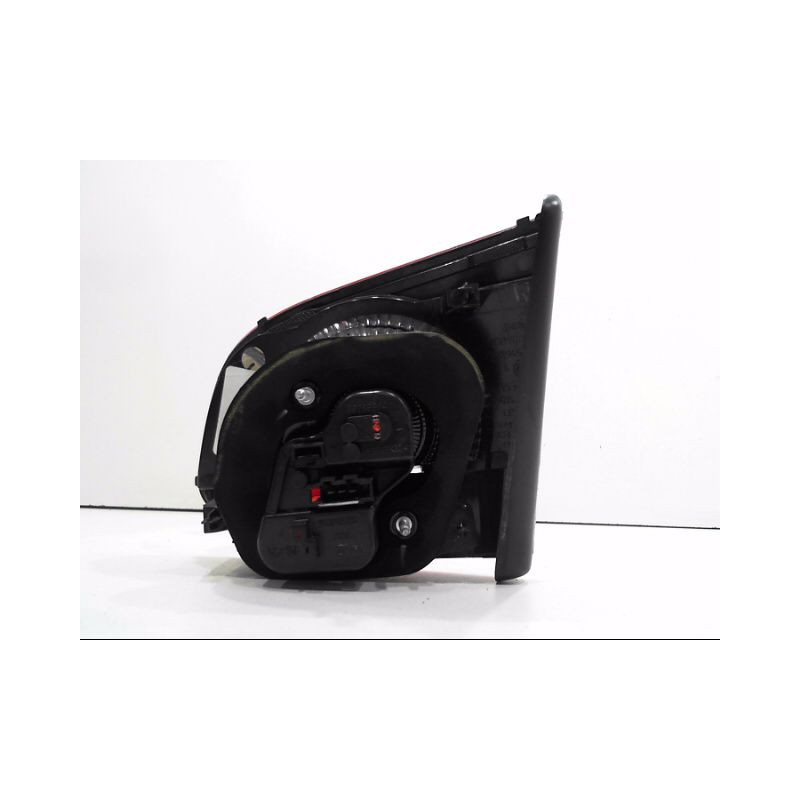FEU ARRIERE INTERIEUR GAUCHE VOLKSWAGEN GOLF