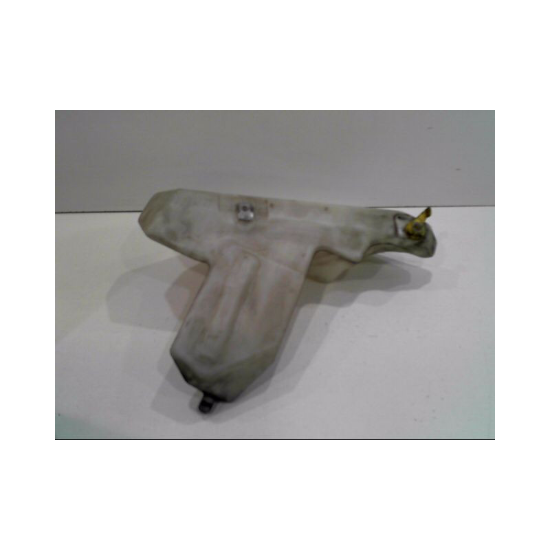 RESERVOIR LAVE-GLACE AVANT MERCEDES CLASSE A
