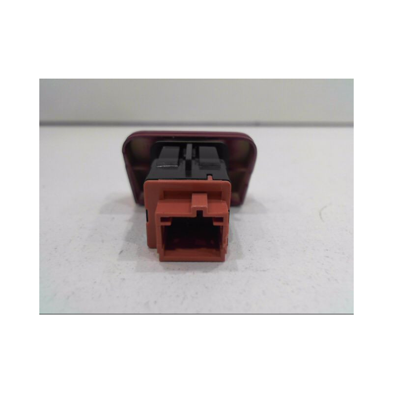 BOUTON DE WARNING CITROEN C4
