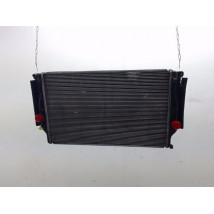 RADIATEUR TOYOTA RAV4