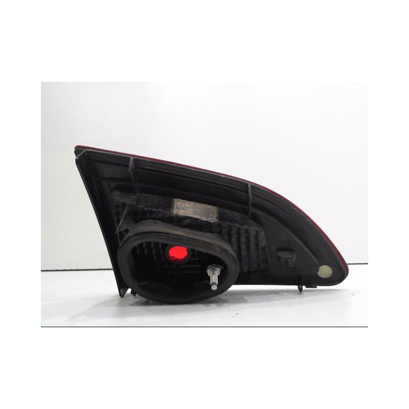 FEU ARRIERE INTERIEUR DROIT RENAULT MEGANE