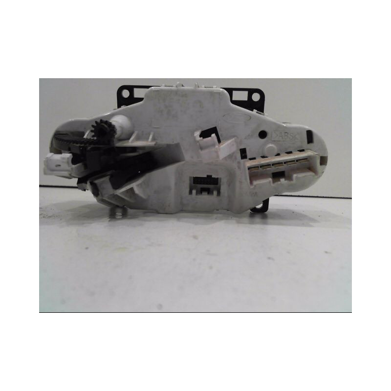COMMANDE DE CHAUFFAGE FORD FIESTA