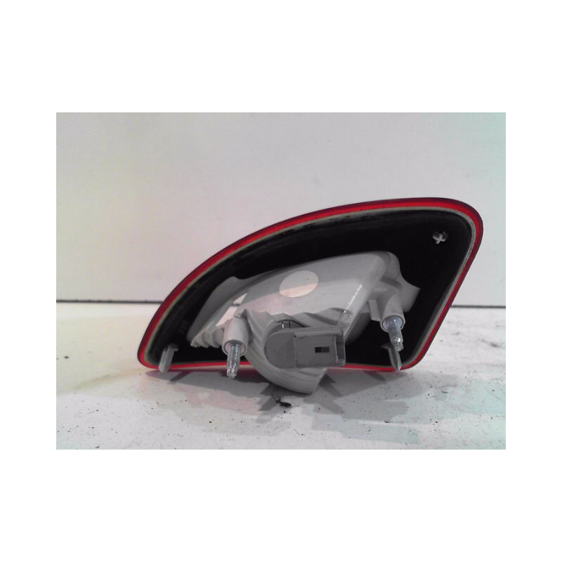 FEU ARRIERE INTERIEUR DROIT RENAULT TWINGO