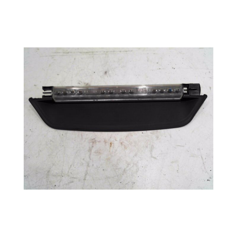 FEUX STOP SUPPLEMENTAIRE B.M.W. SERIE 3