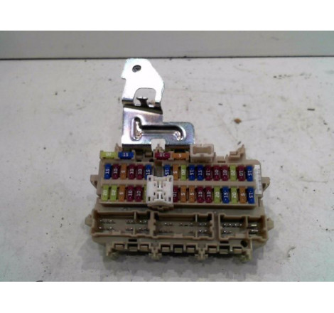 PLATINE FUSIBLE HABITACLE