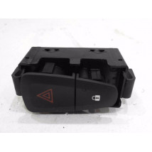 BOUTON DE WARNING DACIA SANDERO
