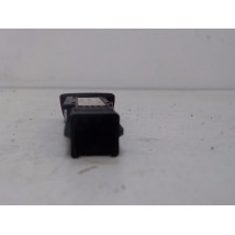 BOUTON DE WARNING MAZDA 2