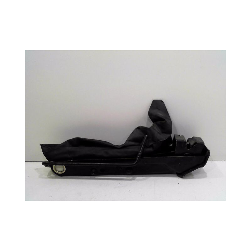 CRIC + MANIVELLE OPEL OMEGA