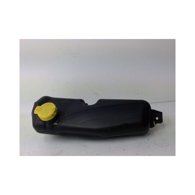 RESERVOIR LAVE-GLACE AVANT DACIA SANDERO