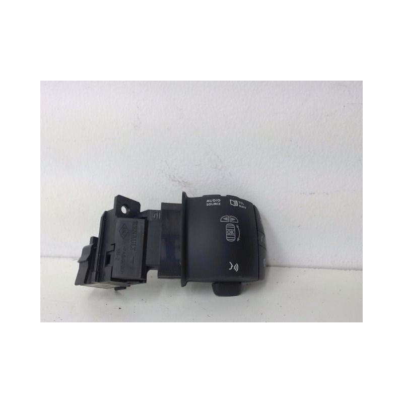 COMMANDE AUTORADIO RENAULT MEGANE
